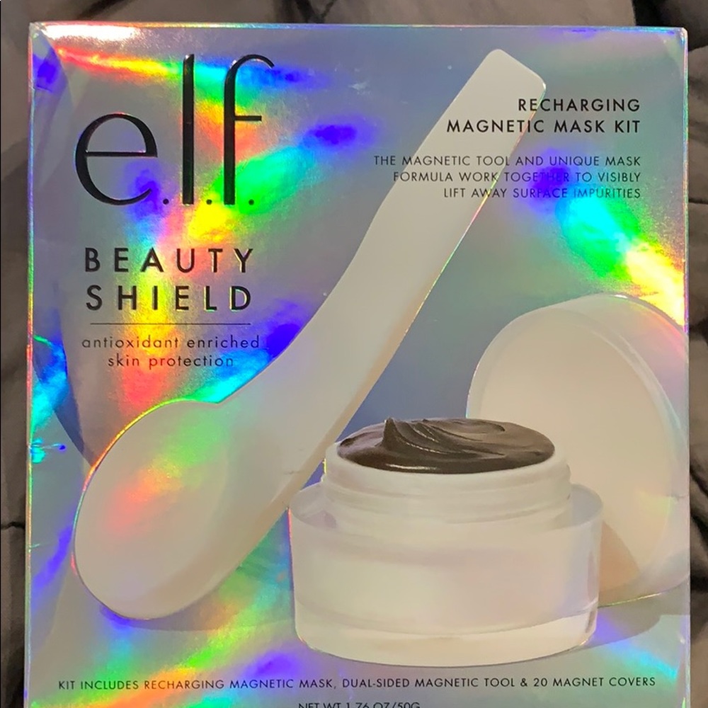 Elf beauty shield recharging magnetic mask kit